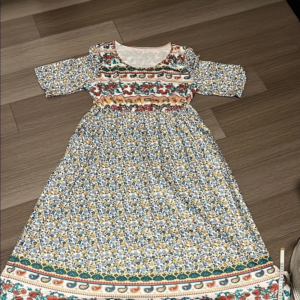 Floral Patterned midi dress
